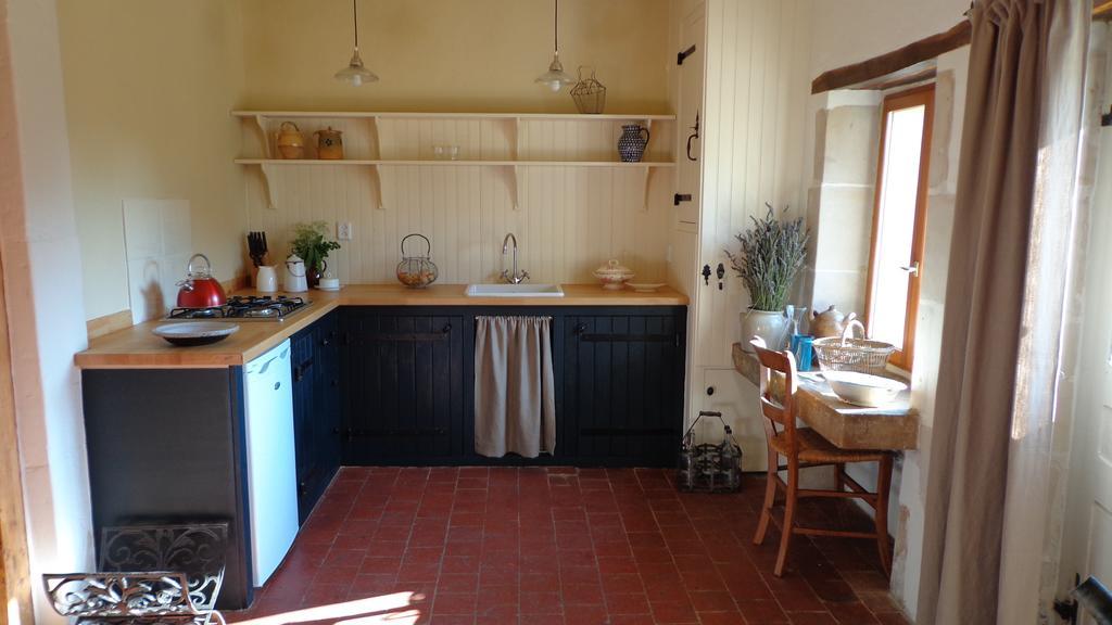 Maison Frankrijk Couloutre Rom bilde
